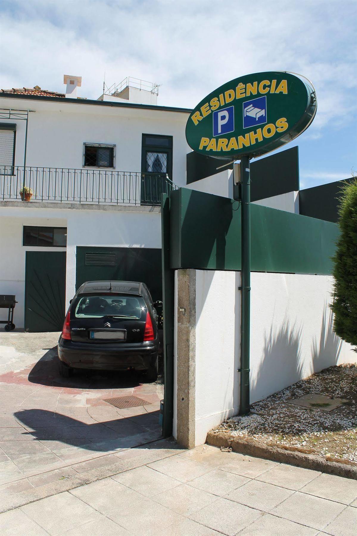 Residencial Paranhos Bed & Breakfast Porto Bagian luar foto