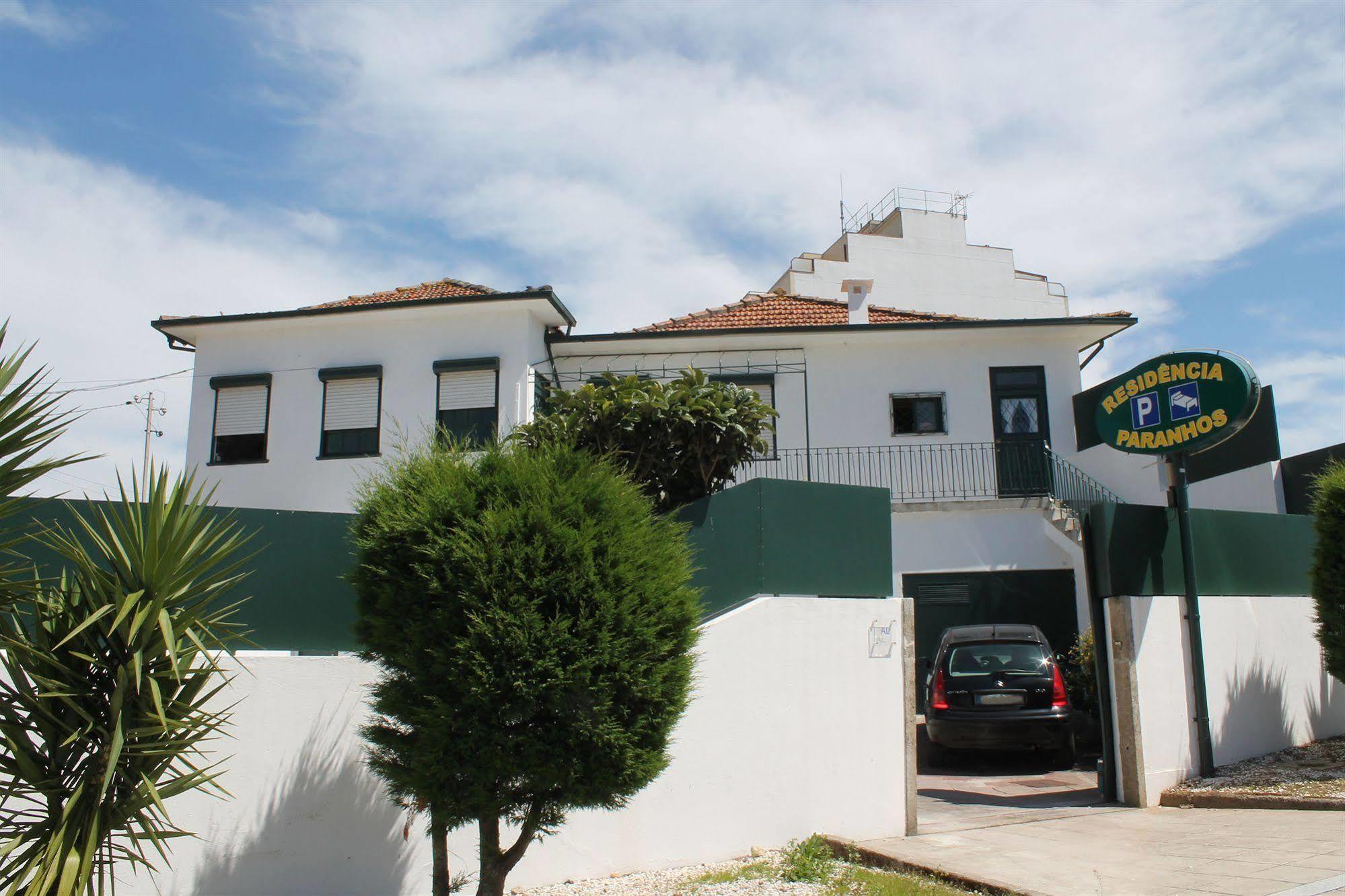 Residencial Paranhos Bed & Breakfast Porto Bagian luar foto