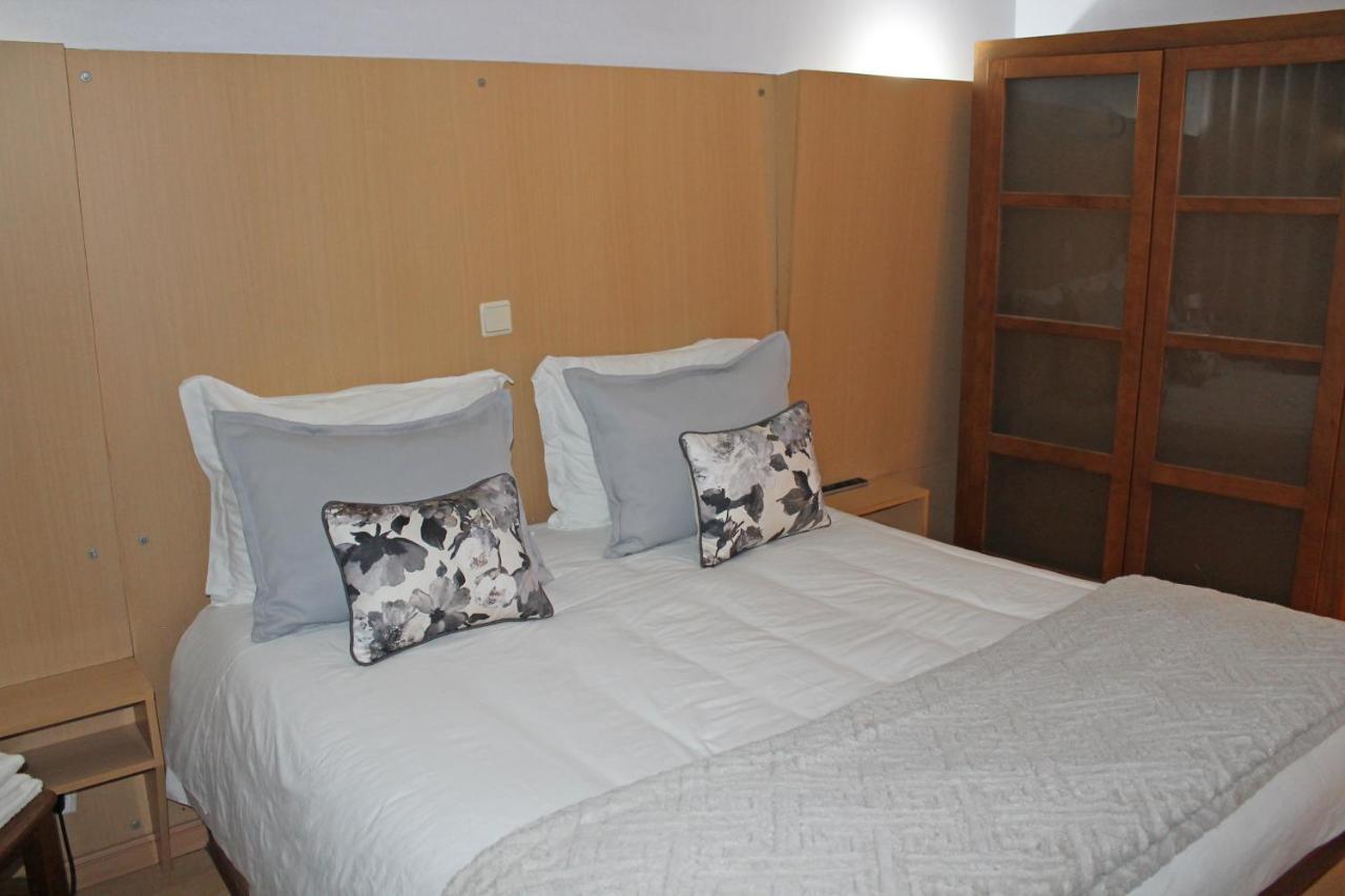 Residencial Paranhos Bed & Breakfast Porto Bagian luar foto