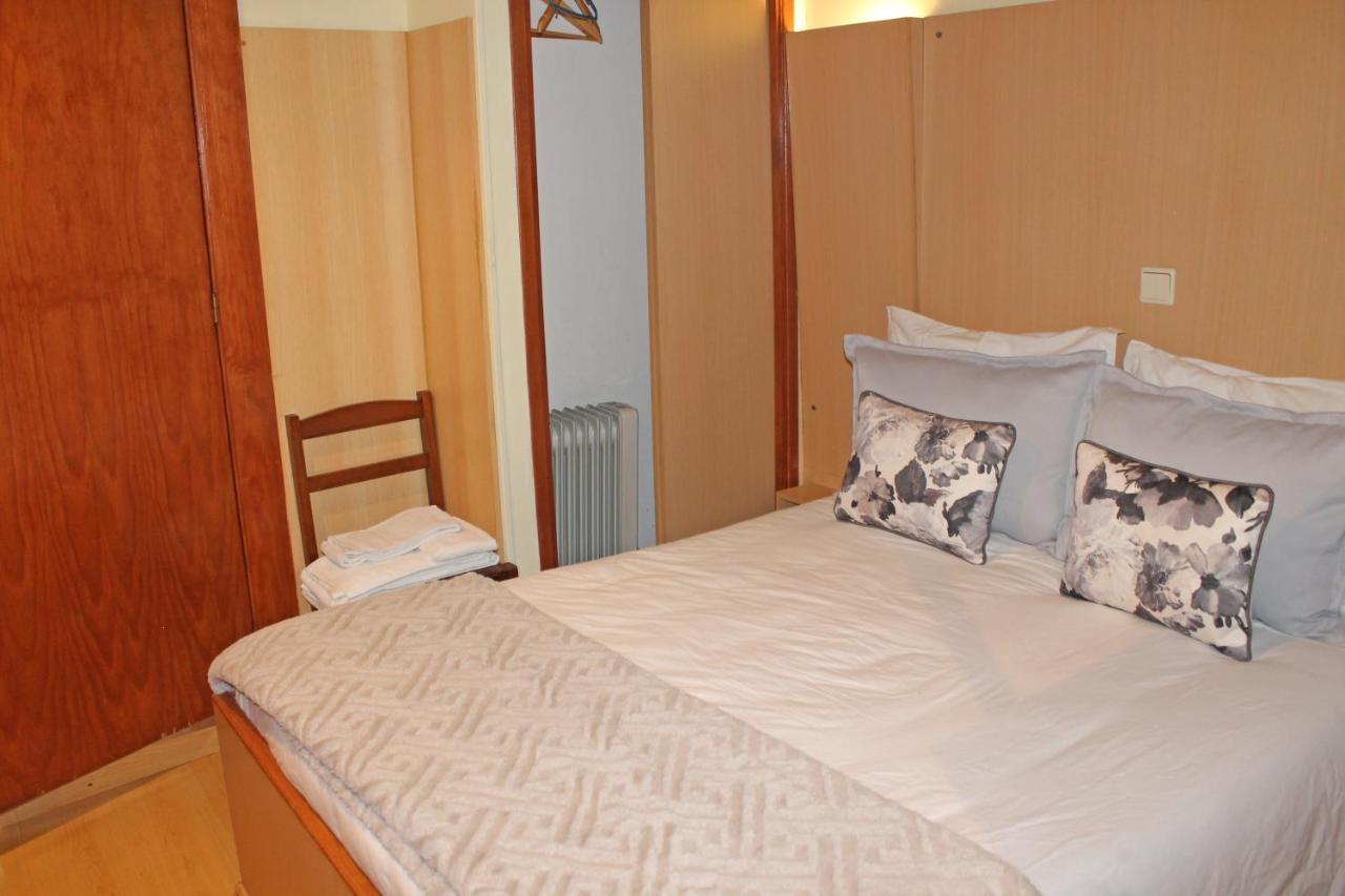 Residencial Paranhos Bed & Breakfast Porto Bagian luar foto