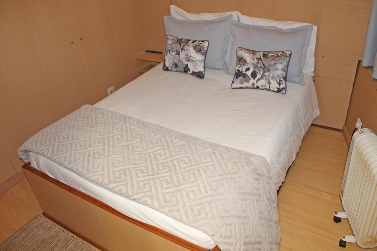 Residencial Paranhos Bed & Breakfast Porto Bagian luar foto