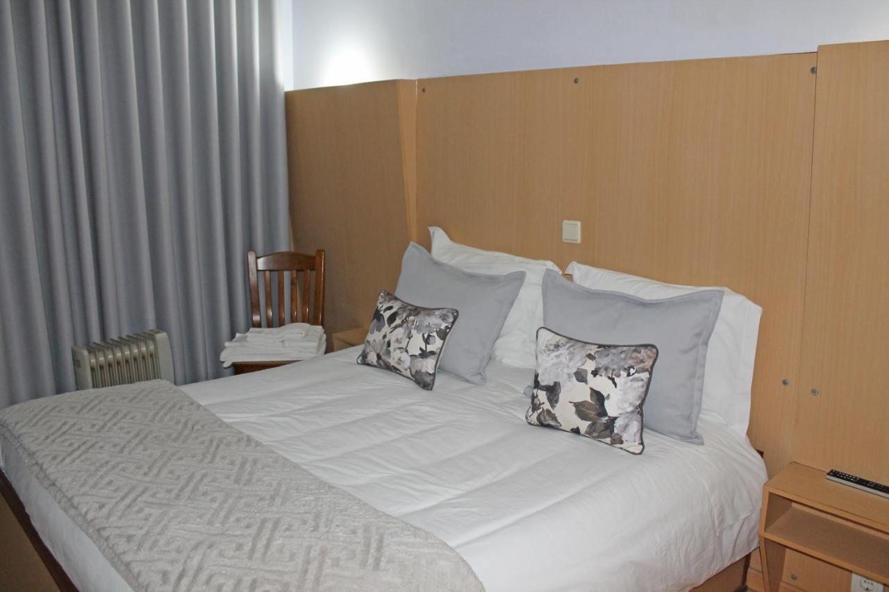 Residencial Paranhos Bed & Breakfast Porto Bagian luar foto