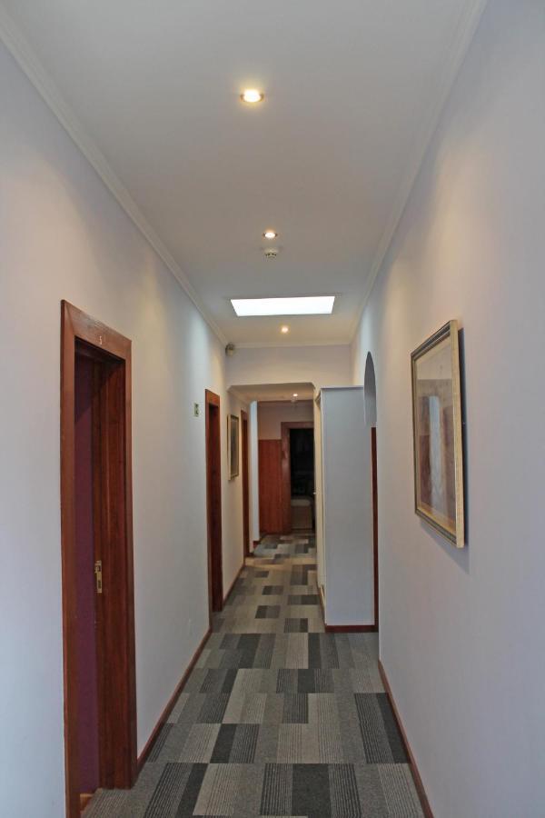 Residencial Paranhos Bed & Breakfast Porto Bagian luar foto